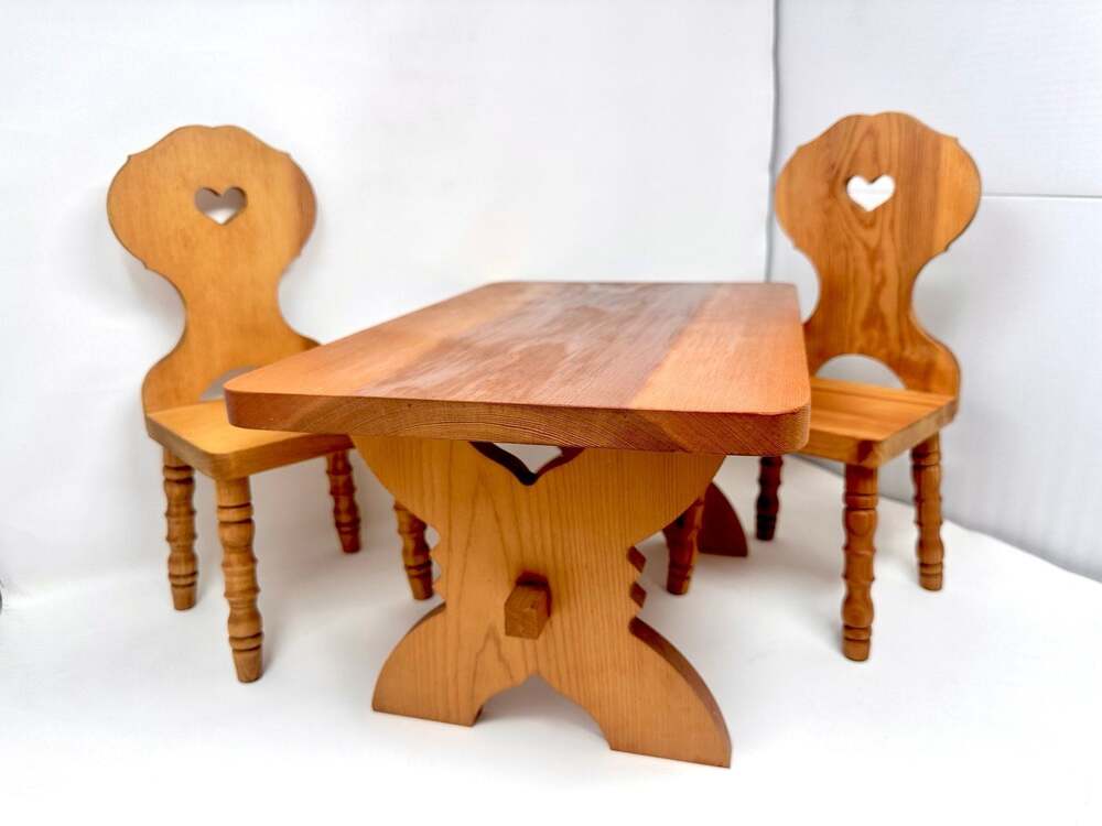 Kirsten’s Trestle Table & Chairs Pleasant Company Vintage American Girl - Picture 2 of 12
